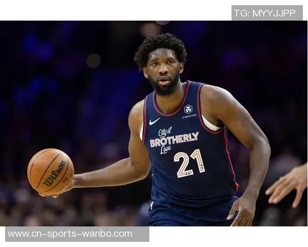 恩比德背打里夫斯巧妙转身却错失关键跳投遗憾未能得分