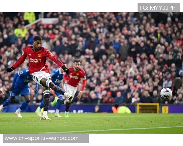 加纳乔对阵埃弗顿错失多次良机空门单刀均未能把握