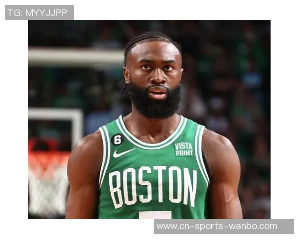 杰伦布朗28次出手仅得27分表现平平5次失误影响球队效率